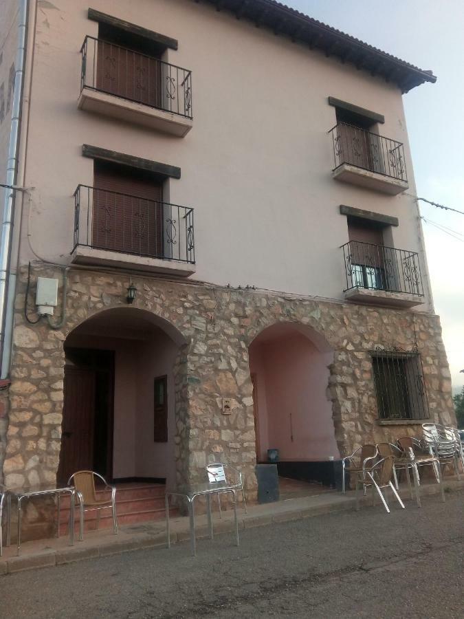 Hostal Restaurante San Millan Orihuela del Tremedal Dış mekan fotoğraf